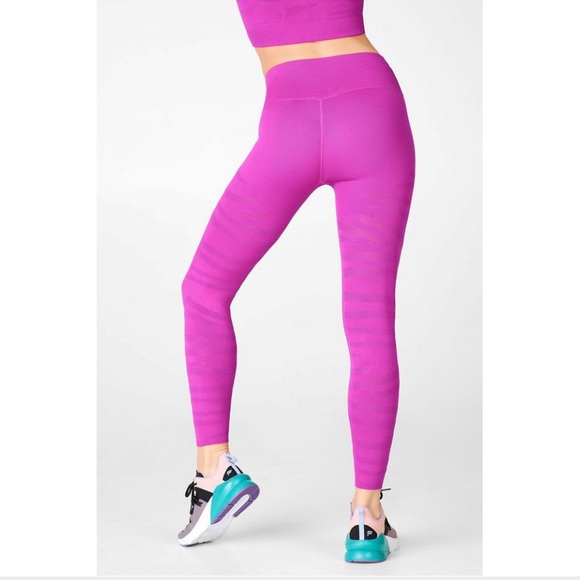 Fabletics High-Waisted SculptKnit Zebra 7/8 Size M Medium - Picture 2 of 9